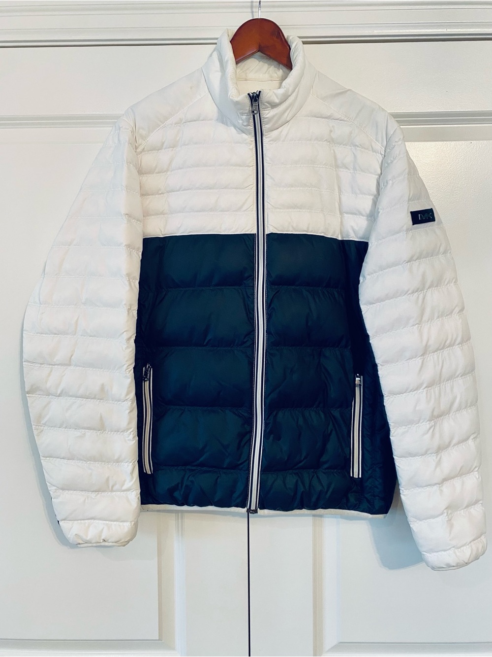 Men's Colorblock Light Puffer Jacket - White & Navy Blue